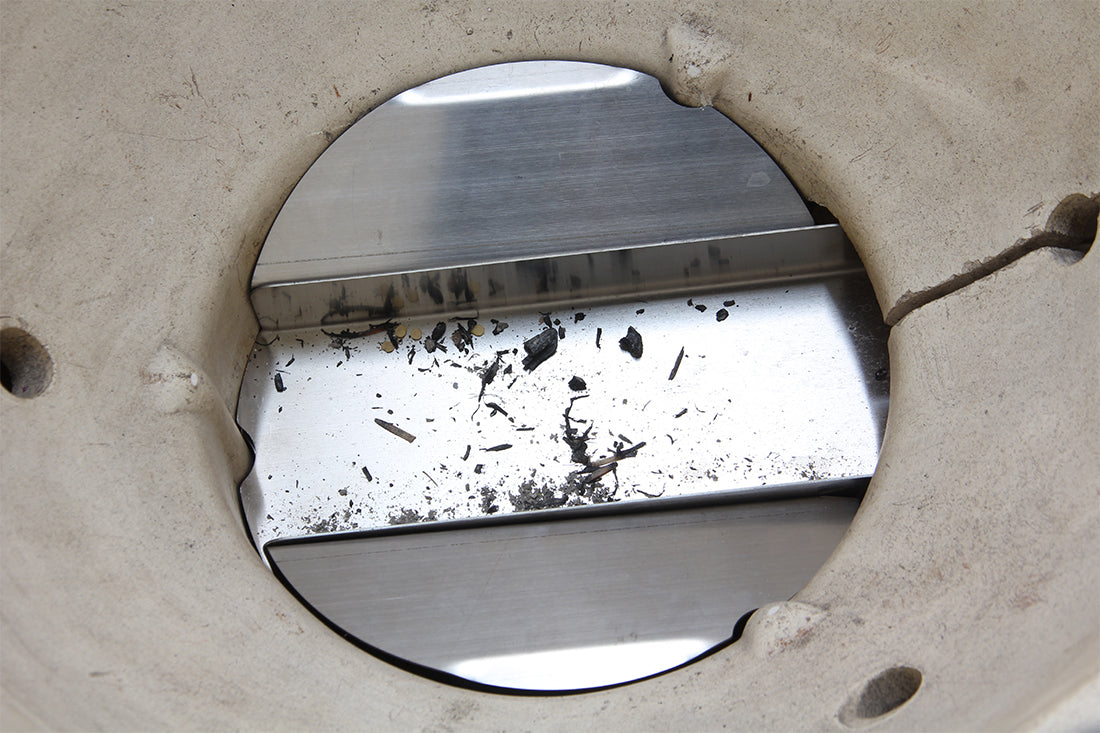 DOLAMOTY Upgrade Slid Out Ash Drawer Big Green Egg Accessories Ash Tool,ash Drawer for Large Big Green Egg,Green Egg Replacement Parts ash Clean Tool,Stainless Steel(New Version)